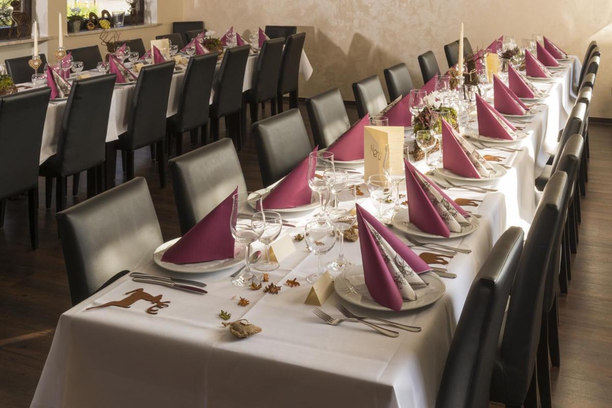 Hotel Restaurant Haesfeld Überherrn Εξωτερικό φωτογραφία