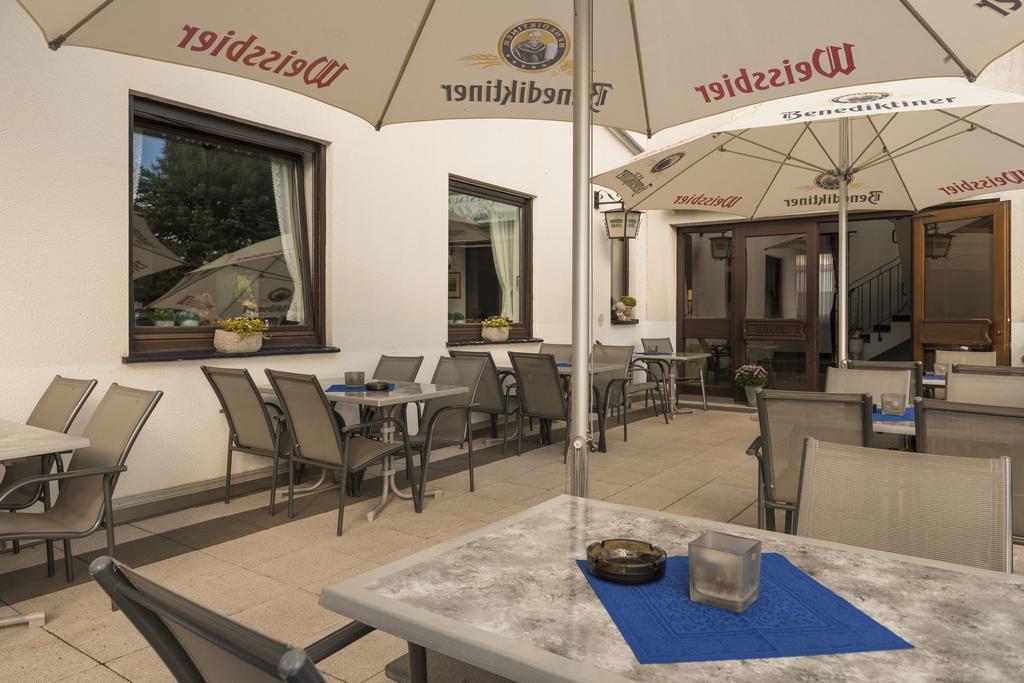 Hotel Restaurant Haesfeld Überherrn Εξωτερικό φωτογραφία